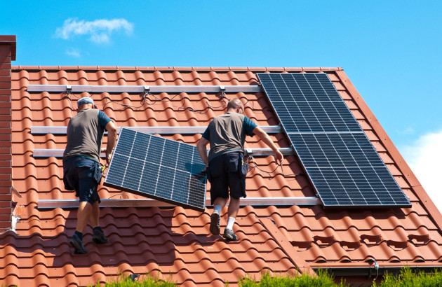 Installer des panneaux solaires